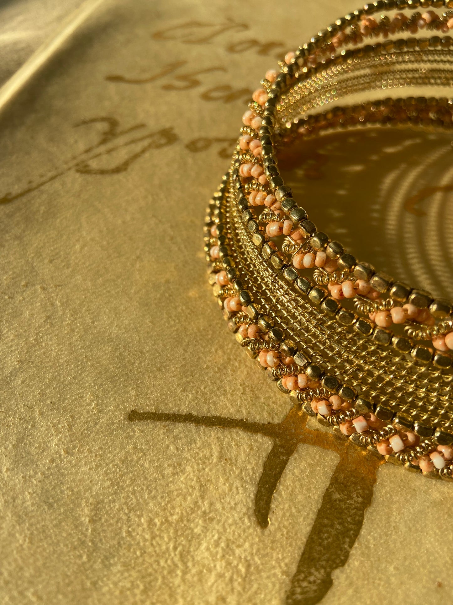 Choker Buganvilla