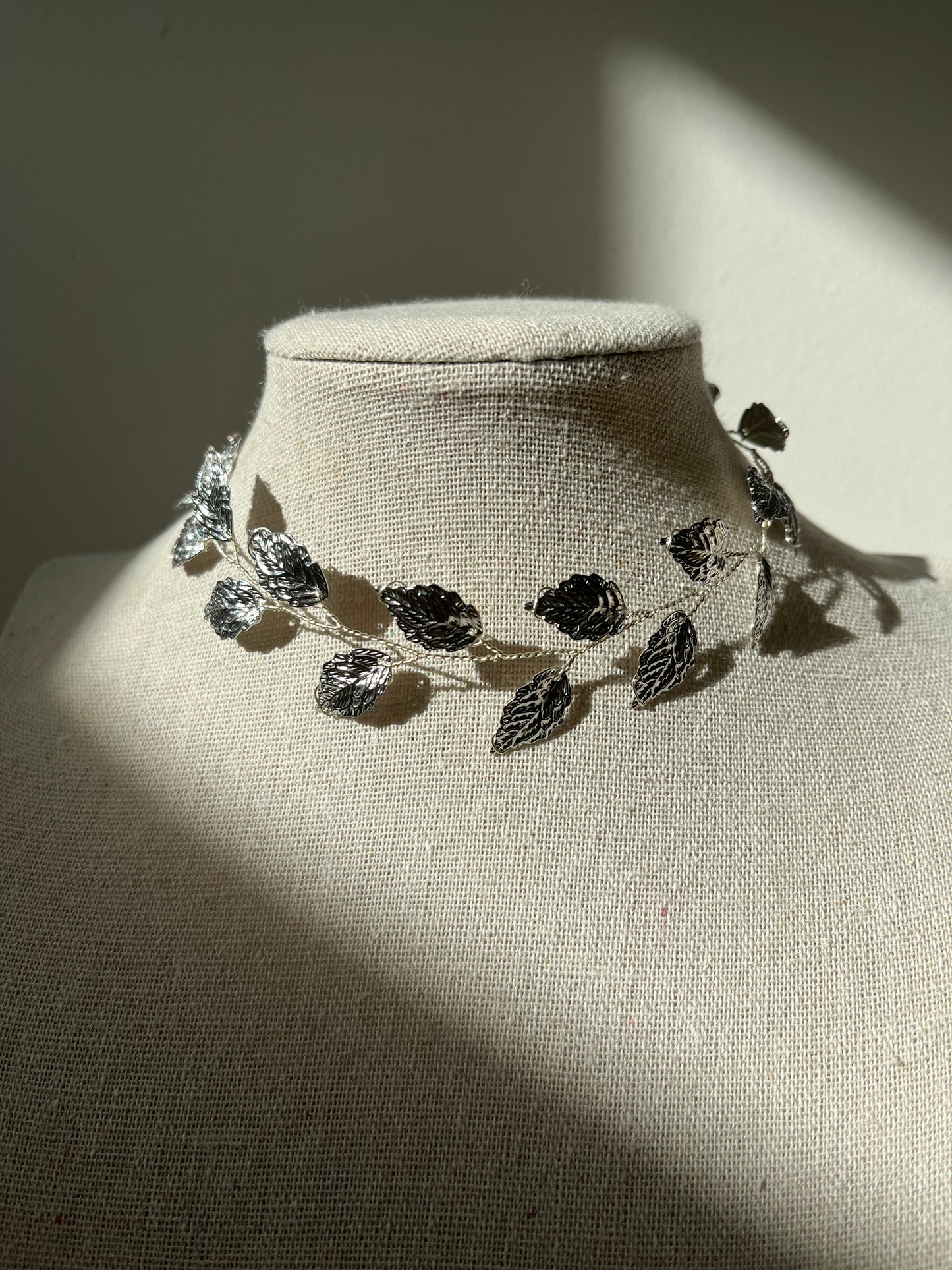 Choker Hojas Plateado