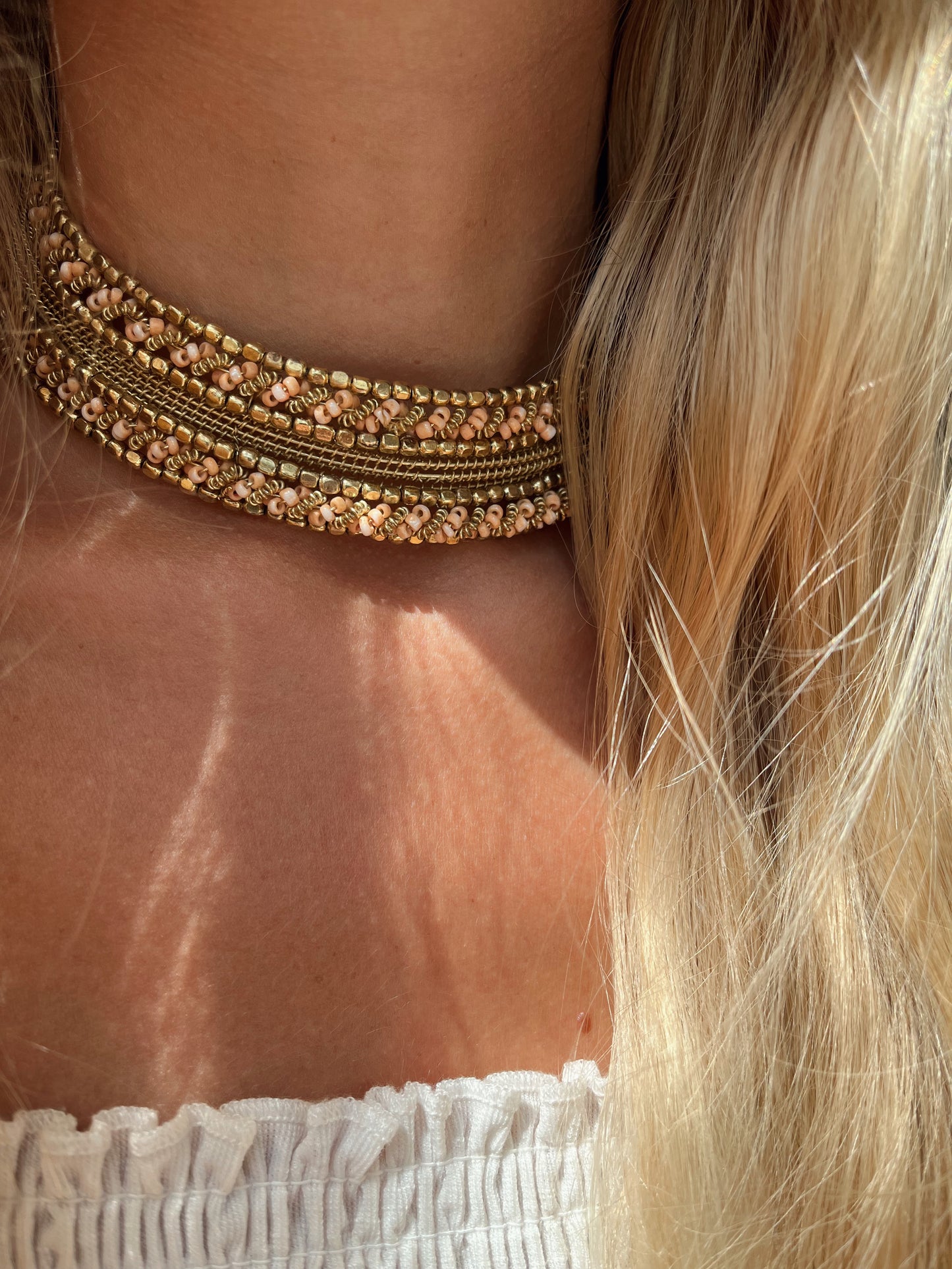 Choker Buganvilla