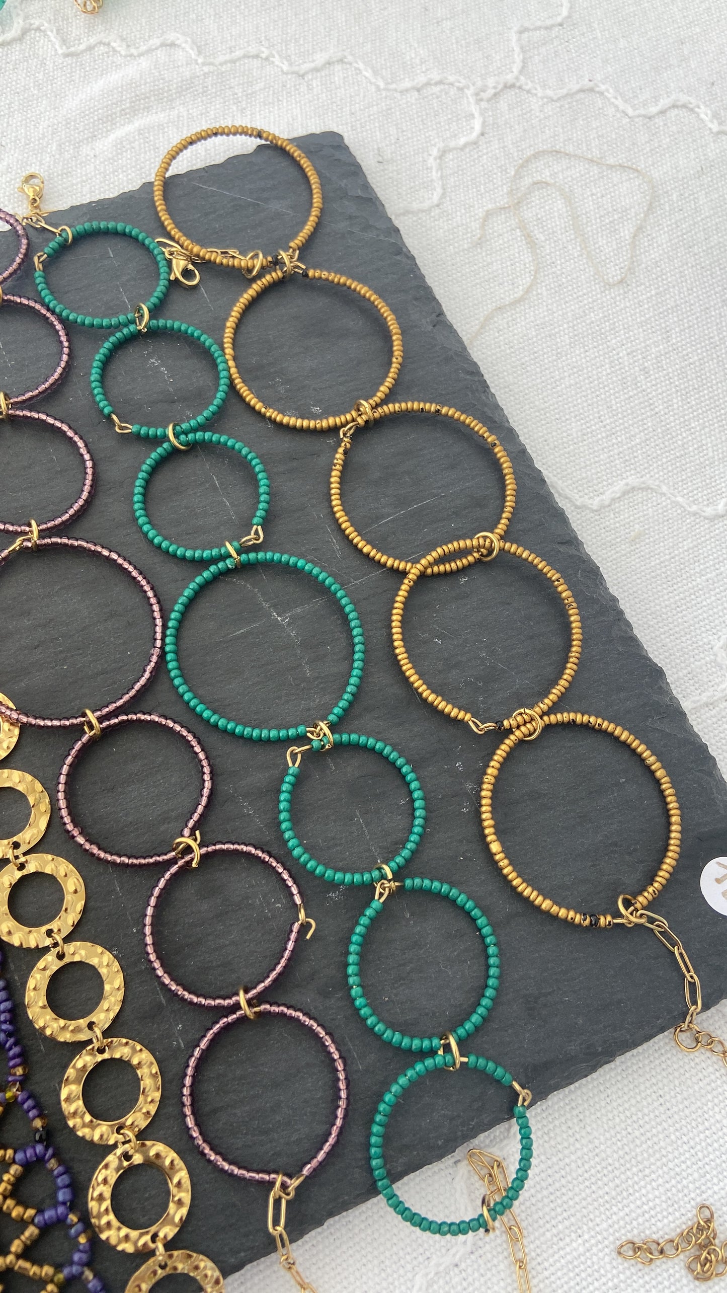 Choker Bolitas Morado