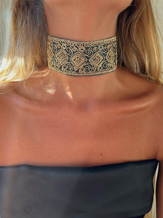 Choker Asilah