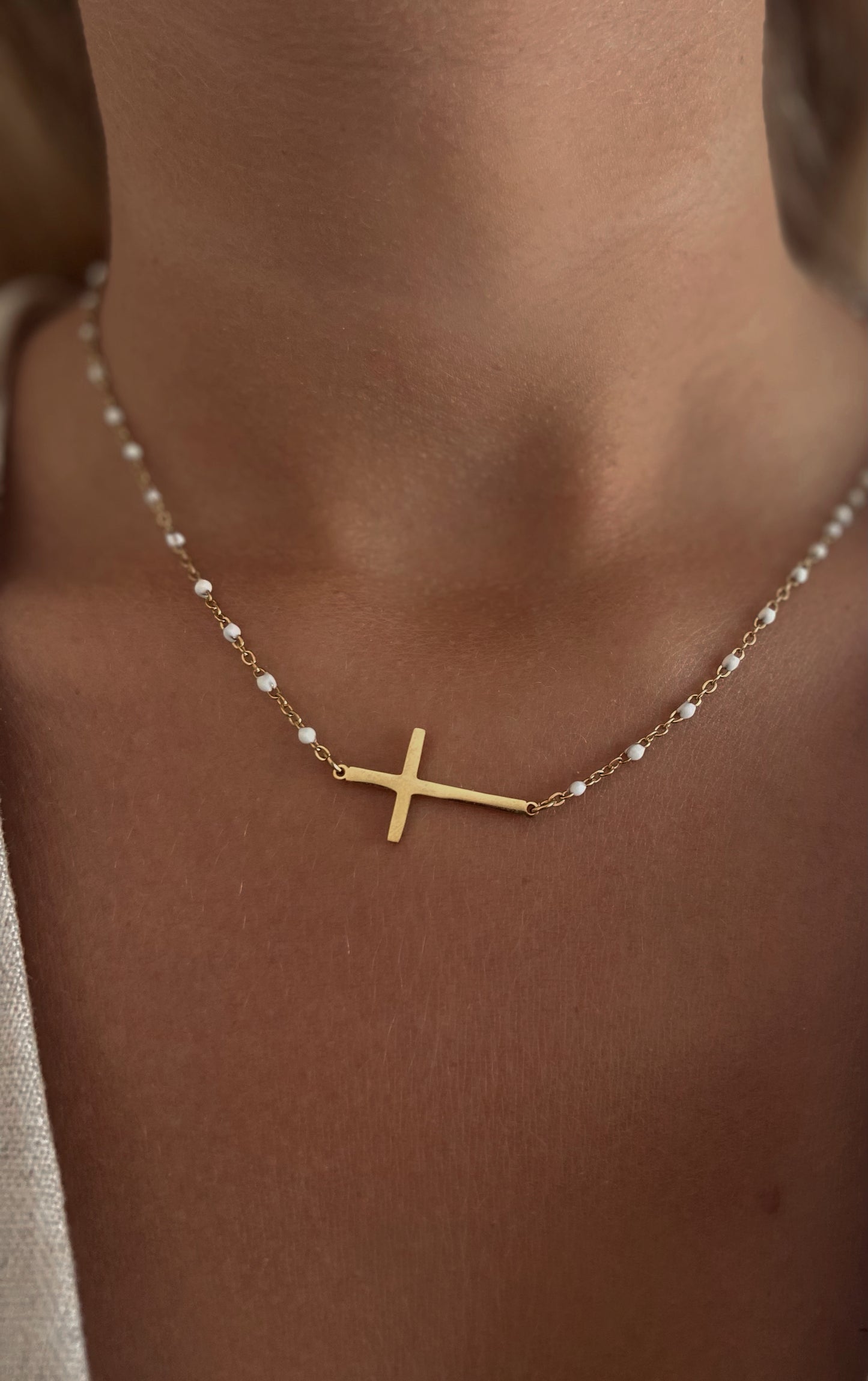 Collar Cruz