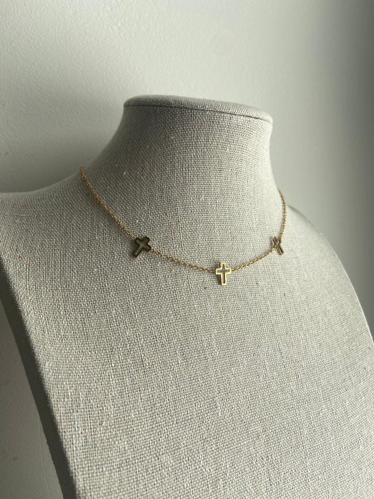 Collar Tres Cruces